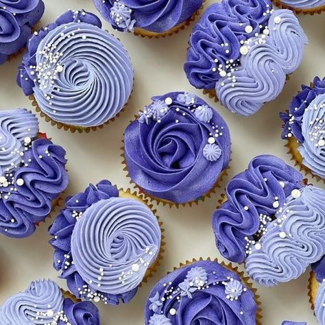 Cupcakes — Alex LaRosa Bakery Purple And Blue Cupcakes, Blue Wedding Cupcakes, Purple Blue Wedding, Purple Perennials, Desert Dessert, Blue Purple Wedding, Decorating For Beginners, Purple Cupcakes, Fancy Cupcakes