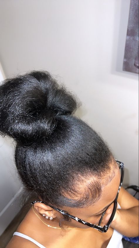 Blowout Bun Natural Hair, Bun Natural Hair, Hair Pic, Healthy Black Hair, Natural Hair Ponytail, Natural Hair Bun Styles, Hair Growth Secrets, Black Ponytail Hairstyles, Blowout Hair