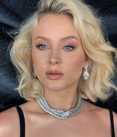 Zara Larson, Jewerly Set, Zara Larsson, Last Fm, Female Singers, Latest Music, Uk Fashion, About Hair, British Style