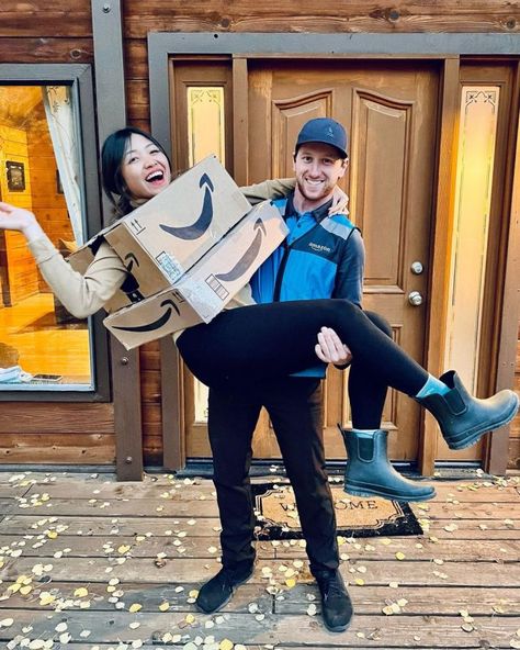 51 Best Couples Halloween Costumes and Ideas for 2022 Best Couples Halloween Costumes, Easy Couple Halloween Costumes, Easy Couples Costumes, Funny Couple Costumes, Halloween Costumes Diy Couples, Couples Halloween Costumes, Halloween Duos, Unique Couple Halloween Costumes, Funny Couple Halloween Costumes