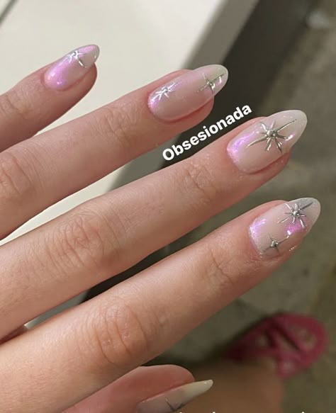 Trendy Nails Autumn, Nails Ideas 2023 Blue, Autumn Acrylic Nails, Minimalist Nail, 2023 Pink, Milky Nails, Nails Gold, Gold Nail, Minimal Nails