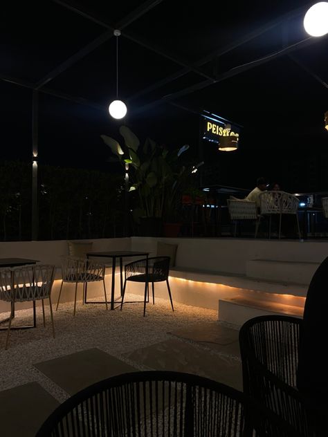 Night Cafe Aesthetic, Coffee Cafe Aesthetic, Movie Night Photography, Night Cafe, Cafe Aesthetic, Coffee Cafe, Night Photography, Movie Night, Coffee Shop