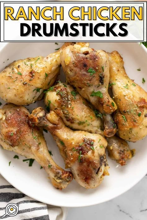 Ranch chicken drumsticks are an easy and flavorful main dish for dinner that you can make with just a few simple ingredients. Chicken Breast Dishes, Chicken Drumstick Recipes, Drumstick Recipes, Inexpensive Meals, Chicken Meal Prep, Ranch Chicken, Chicken Drumsticks, Chicken Pasta Recipes, Frugal Meals