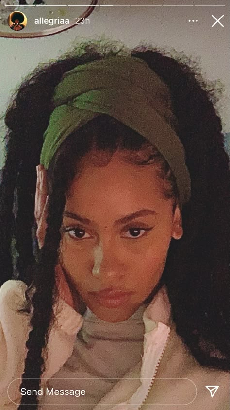 Headwrap Styles With Faux Locs, Headwrap Faux Locs, Locs With Scarf Black Women, Turban Style With Locs, Faux Locs Aesthetic, Headwrap Styles With Locs, Brown Faux Locs, Headwrap Hairstyles, 2021 Aesthetic