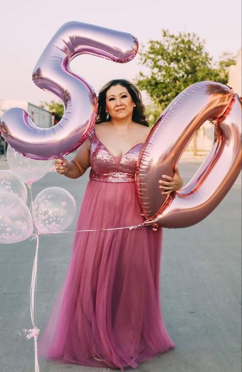 60th Birthday Dress For Mom, 50th Birthday Outfits For Women, Plus Size Tutu, Mommy Photos, 50th Birthday Balloons, Mother Daughter Photos, Quinceanera Photography, Birthday Women, Birthday Outfit For Women