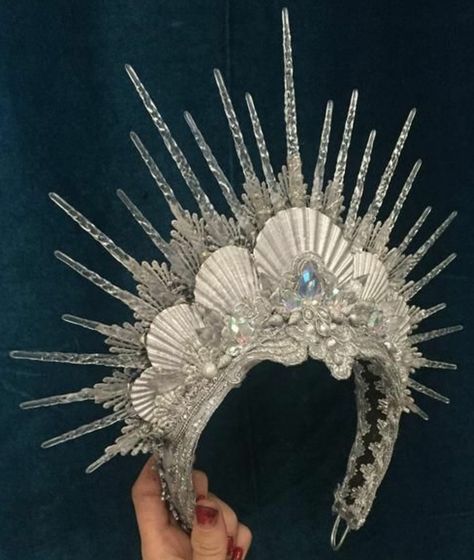 Mer Folk, Mermaid Tiara, Hand Tutorial, Burning Man Accessories, Mermaid Crowns, Halloween Rave, Tiara Headpieces, Mermaid Crown, Lovely Creatures