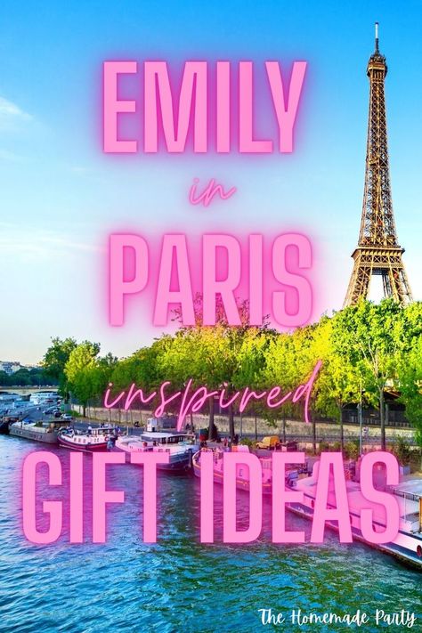 Netflix Gift, Diy Stocking Stuffers, Paris Gifts, Diy Stockings, Paris Decor, Paris Inspired, Easy Candles, Gift Guide For Him, Paris Party