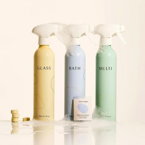 معطر جو, Cleaning Bottles, Cleaning Inspiration, Eco Brand, Bottle Design Packaging, Skincare Packaging, Cosmetic Design, Cleaning Spray, Bathroom Cleaner