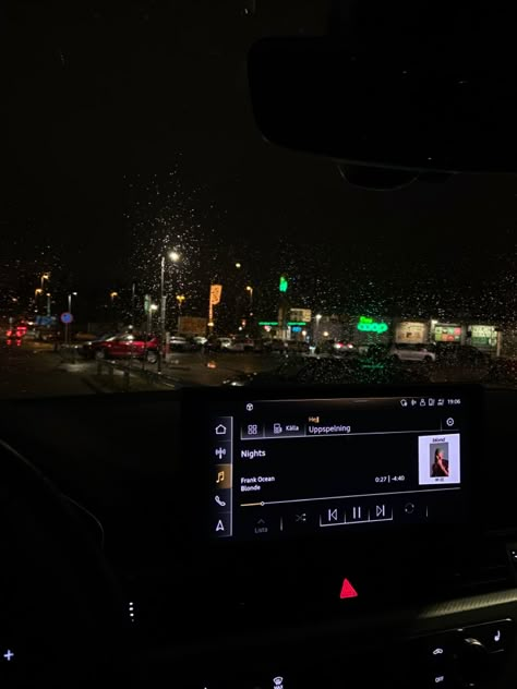 #frank #ocean #frankocean #nights #rain #music #latenightdrives Nights Frank Ocean Aesthetic, Late Night Drives Rain, Frank Ocean Music Aesthetic, Rain Music Aesthetic, Music At Night Aesthetic, Late Night Music Aesthetic, Music In Car Aesthetic, Batool Core, Night Music Aesthetic