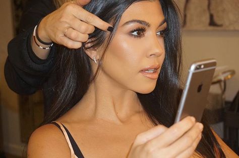 Kourtney Kardashian Kourtney Kardashian 2016, Kardashian Mood, Wedding Guest Makeup, Makeup Is Life, Publication Instagram, Kylie Kristen Jenner, Glam Party, Jenner Style, Bridal Hair And Makeup