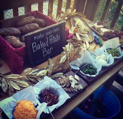 Baked potato bar...love this idea Backyard Wedding Food, Wedding Food Bars, Wedding Foods, Baked Potato Bar, Wedding Food Stations, Potato Bar, Graduation Party Foods, Indoor Party, Steak And Shrimp