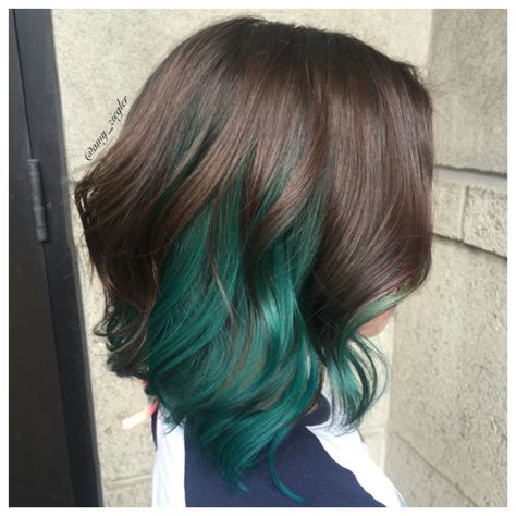 Green Balayage Brunettes, Forest Green Peekaboo Hair, Lob With Peekaboo Color, Green Baylage, Brunette And Green Hair, Emerald Green Peekaboo Hair, Peacock Hair Color Short, Green Bayalage, Green Hair Underneath