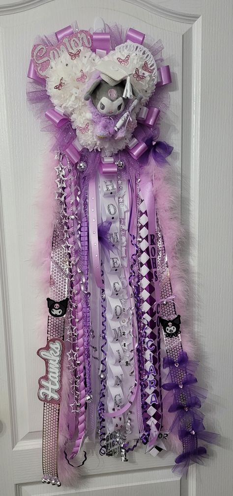 Purple Homecoming Mums Ideas, Purple Homecoming Mum, Senior Mums Homecoming Hello Kitty, Hello Kitty Mums Homecoming, Kuromi Homecoming Mum, Purple Hoco Mums, Mum Inspo Homecoming, Hello Kitty Mum, Purple Mums Homecoming