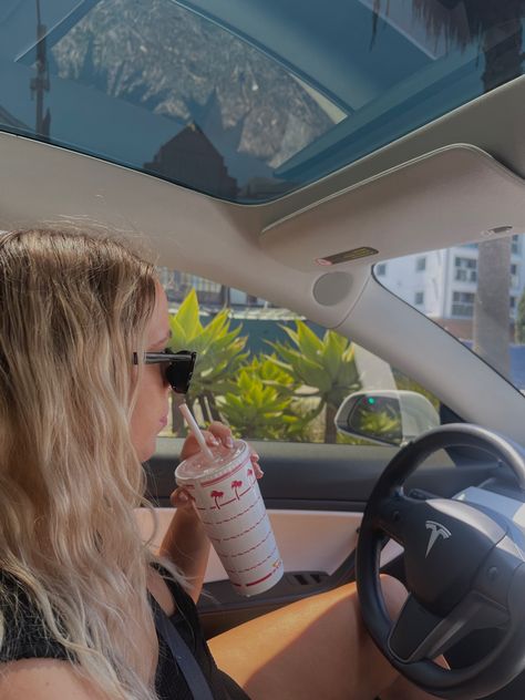 Tesla Photoshoot, Tesla Aesthetic Girl, Tesla Aesthetic, Self Photography, Tesla Car, Pink Girly Things, When I Grow Up, Blonde Girl, Insta Photo Ideas