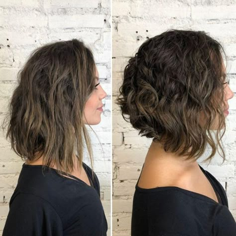 Summer Hair Cuts, Bob Hair Style, Curly Cut, Curly Hair Ideas, Summer Haircuts, Shorter Hair, Short Hair Ideas, Haircuts For Curly Hair, Short Wavy Hair