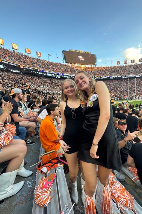 University of Tennessee blackout gameday outfits 2023!! Tennessee Outfits, Gameday Fits, Gameday Outfits, Outfits 2023, University Of Tennessee, Tennessee Volunteers, Gameday Outfit, College Football, Tennessee