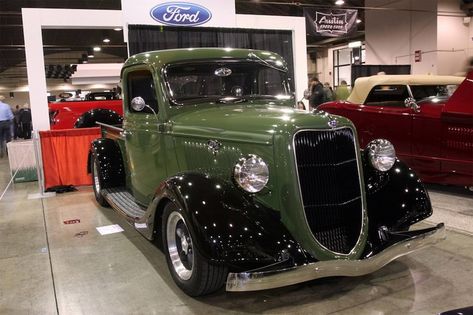 This 1935 Ford Pickup Is Back From a 40-Year Sleep and Packed with Ford Power 1935 Ford Pickup, Chevy 350 Engine, Street Rodder, Hot Rod Trucks, Ford Pickup Trucks, Ford Galaxie, Grand National, Pinstriping, Ford Pickup