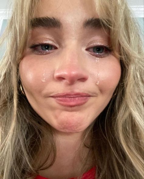 Chloe Walsh, Fav Celebs, Blonde Girl, Sabrina Carpenter, Pretty People, Persona, My Girl, A Woman, Fendi