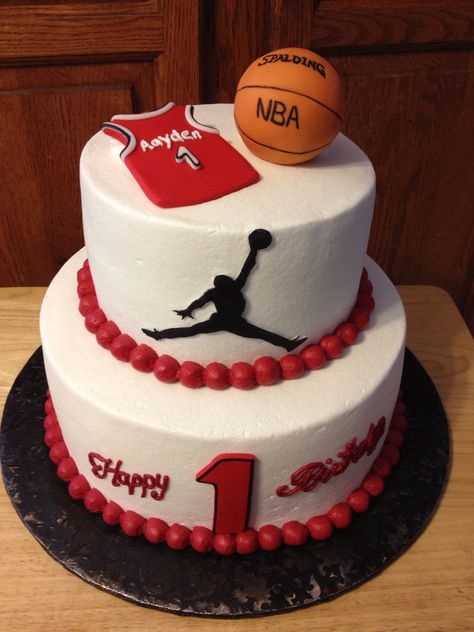 Jordan birthday cake Jordan Birthday Cake, Michael Jordan Cake, Michael Jordan Birthday, Jordan Birthday, Basketball Birthday Cake, Jordan Cake, Torte Creative, Michael Jordan Jersey, Basketball Cake