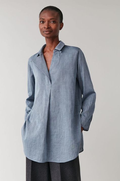 Smart Wardrobe, Linen Top Women, Linen Shirts Women, Kurta Neck Design, Shirts Women Fashion, Denim Blouse, Kurta Designs, Women Shirts Blouse, Women's Shirts