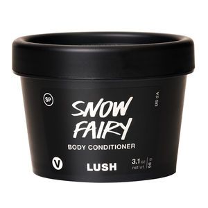 LUSH - Snow Fairy body conditioner - Size: 3.1 oz Nails Almond Winter, Winter Body Butter, Cocoa Butter Lotion, Body Conditioner, Cream For Dark Spots, Lotion Recipe, Best Lotion, Diy Lotion, Lush Products