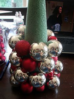 DIY ornament tree, and I shall be making some this year!#Repin By:Pinterest++ for iPad#: Diy Ornament Tree, Diy Ornament, 25 Days Of Christmas, Ornament Tree, Dollar Tree Christmas, Mask Diy, Diy Christmas Decorations Easy, Diy Network, Navidad Diy