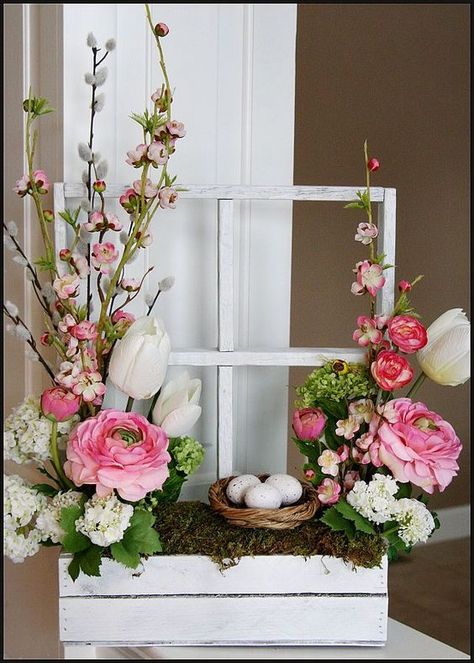 45 Cheerful Flower Arrangement Ideas for Spring and Easter 2017 Easter Flower Arrangements, Easter Arrangement, Spring Arrangements, Spring Floral Arrangements, Diy Arrangements, Easter Floral, Easter Flowers, Silk Flower Arrangements, Happy Flowers