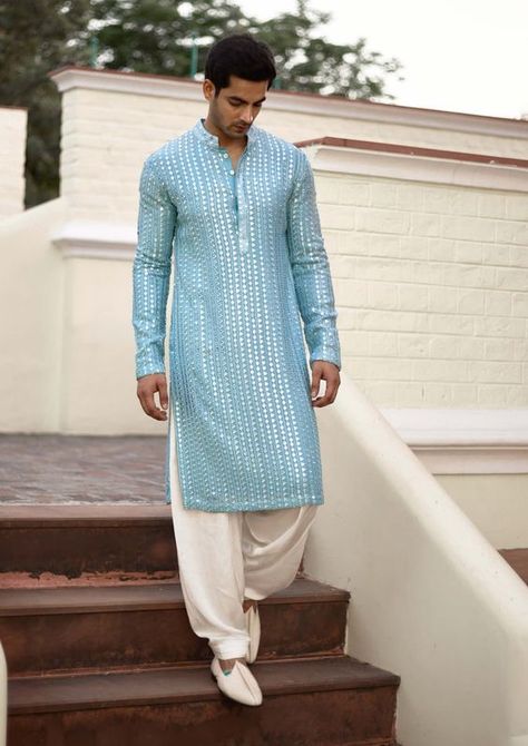 Men’s haldi outfits 2024 15 ideas: style guide Indian Wedding Clothes For Men, Wedding Kurta For Men, Kurta Pajama Men, Haldi Outfits, Wedding Dresses Men Indian, Haldi Outfit, Gents Kurta Design, Gents Kurta, Blue Kurta