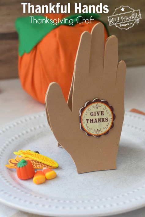 Giving Thanks Praying Hands Prayer Craft For Thanksgiving - A sweet hand print craft and table decoration for kids to make. www.kidfriendlythingstodo.com #Thanksgiving #hands #prayer #craft #table #decoration #kids #sundayschool #church #religious Sunday School Thanksgiving Crafts, Christian Thanksgiving Crafts, Craft For Thanksgiving, Thankful Crafts, Hands Craft, Prayer Crafts, Christian Thanksgiving, Thanksgiving Crafts Preschool, Thanksgiving Crafts Diy