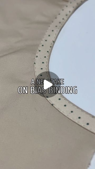 How To Use Bias Binding, Bias Binding Neckline, How To Sew Bias Binding, Bias Binding Tutorial, Sewing Bias Tape, Strip Quilt Patterns, Sewing Seams, Sewing Machine Quilting, Sewing Binding