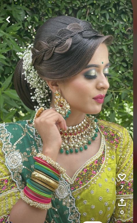 Long Hair Bridal Styles, Long Hair Bridal, Hair Pins Diy, Pins Diy, Long Bridal Hair, Hair Style On Saree, Saree Hairstyles, Bridal Blouses, Hairstyles Design