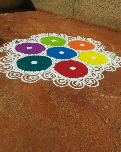 Easy Rangoli for Diwali or Dhanteras. PaanchBot Rangoli Dashera Rangoli Designs, Choti Diwali Rangoli, Dhanteras Rangoli Simple, Rangoli For Dhanteras, Easy Rangoli For Diwali, Dhanteras Rangoli, Happy Diwali Animation, Sanskar Bharti Rangoli Designs, Diwali Animation