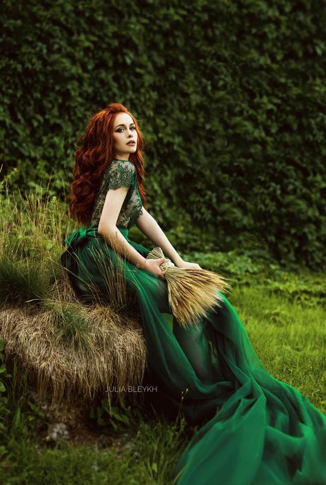 Redhead In Green Dress, Ginger Hair Green Dress, Green Princess Dress, Princess Dress Red, Green Evening Gowns, Fairytale Gown, Red Hair Don't Care, Emerald Dresses, Dark Red Hair