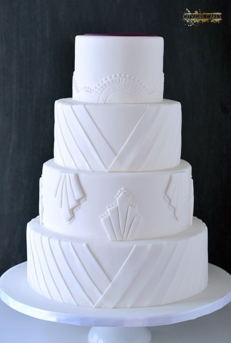 1920s Wedding Cake, Wedding Cake Diy Decorating, Art Deco Wedding Cake, Deco Cake, Wedding Cake Art, Art Deco Party, Art Deco Cake, Tea Wedding Favors, Cake Simple