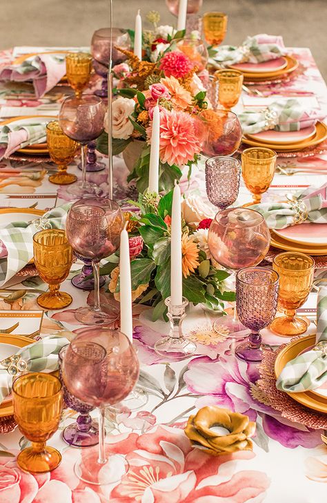 Plum Wedding Ideas, Vibrant Fall Wedding, Mustard Wedding, Fall Wedding Ideas, Plum Wedding, Mauve Wedding, Mustard Orange, Earthy Wedding, Eclectic Wedding