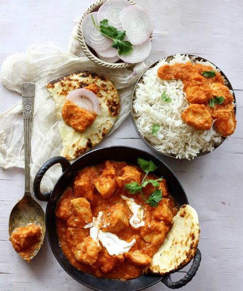 A quick and easy version of classic Indian Butter Chicken. That can be prepared for a meal in 30 minutes. Indian Cookbook, Indian Butter Chicken, Easy Indian Recipes, Fried Fish Recipes, Butter Chicken Recipe, India Food, Pesto Recipe, Chutney Recipes, Indian Cooking