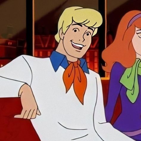 Fred Jones Icon, Scooby Doo Matching Pfp For 5, Fred Scooby Doo, Crush Cake, Fred Jones, Male Cartoon Characters, Scooby Doo Images, Spooky Aesthetic, 2000s Cartoons