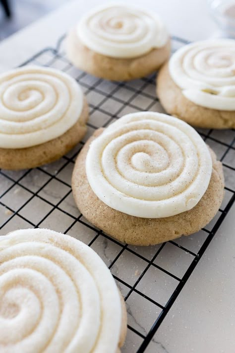 snickerdoodle cupcake cookies on a cooling rack with swirled frosting and cinnamon and sugar Snickerdoodle Cupcakes, Crumble Cookie Recipe, Gluten Free Snickerdoodles, Cooking With Karli, Vanilla Cream Cheese Frosting, Cupcake Cookie, Crumbl Cookies, Snickerdoodle Cookies, Gourmet Cookies