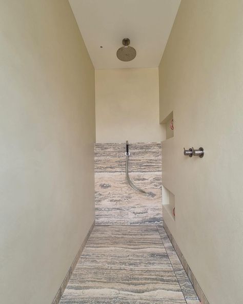 Work done by @dowd_concrete_plaster . The hearth is mono stone Xl , feather2. The ensuite is mirco-quartz medium, colour Beige. 👏🏽 #forcrete #forcretenz #microcement #microquartz #everysurfacematters #nzhome #nzhomeswithstyle #nzhomes #nzdesign #designnz Microcement Walls, Marble Floor, Colour Beige, Bathroom Interior Design, Bathroom Interior, Reno, New Zealand, Marble, Doors