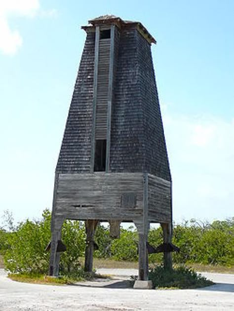 Sugarloaf Key Bat Tower Bat Garden, Yoshikazu Yasuhiko, Bat Boxes, Garden Tower, Bat Box, Climate Adaptation, Bat House, Old Florida, Vintage Florida