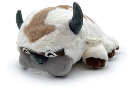 YOUTOOZ AVATAR APPA PLUSHIE: Appa Flop 1 ft in the most huggable form! This original Youtooz plushie from the Avatar: The Last Airbender is stuffed to the seams with 100% PP cotton APPA PLUSH: is 12 inches in length and lying down (as he usually does) is 5" tall. This Avatar plush collectible safely ships in a polybag to protect it from the elements on its journey to your home! YOUTOOZ THE LAST AIRBENDER COLLECTION: stuffed Appa is super soft and made of the same soft huggabl. Avatar Appa, Avatar The Last Airbender Appa, Cute Sewing Patterns, Appa Avatar, God Creation, Archery Gear, Manga Gift, Yeti Cooler, Anime Plushies