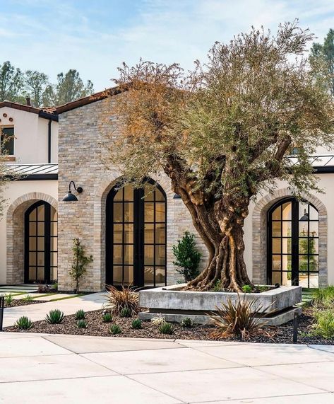 Pinterest Saves • Instagram Southwest House Exterior, Mediterranean Homes Exterior, Spanish Modern, Hollywood Homes, Spanish Style Home, Exterior Remodel, Exterior Stone, Mediterranean Home, Spanish House