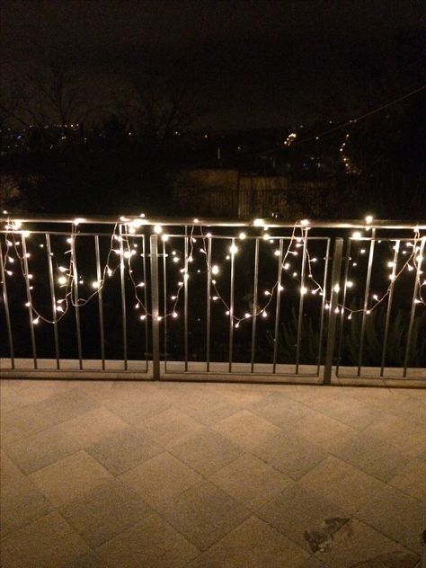 Fairy Light Balcony, Diwali Terrace Decor, Diwali Lighting Ideas For Balcony, Diwali Decorations Lights Outdoor, Diwali Lighting Ideas Outdoor, Balcony Christmas Lights, Outdoor Christmas Tree Lights, Christmas Lights Ideas, Balcony Lights