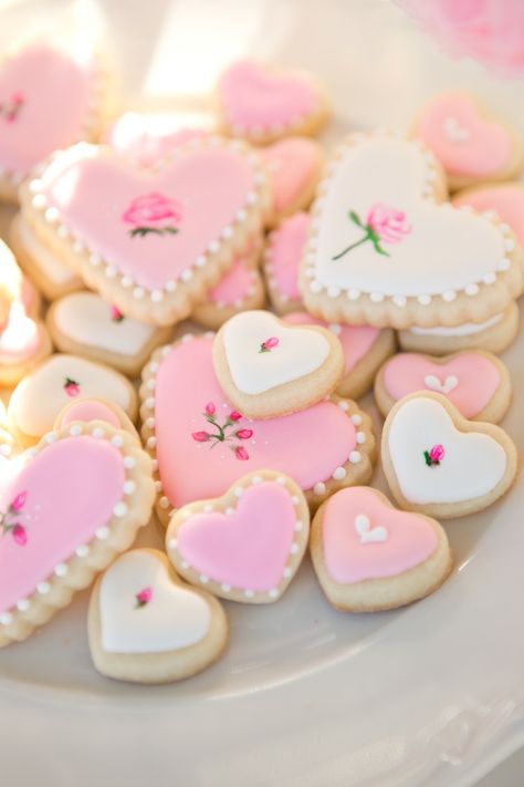 Valentines Tea Party, Pink Tea Party, Valentines Cookies, Valentine Tea, Pastel Cupcakes, Shaped Cookies, Heart Shaped Cookies, Valentines Day Cookies, Pretty Cookies