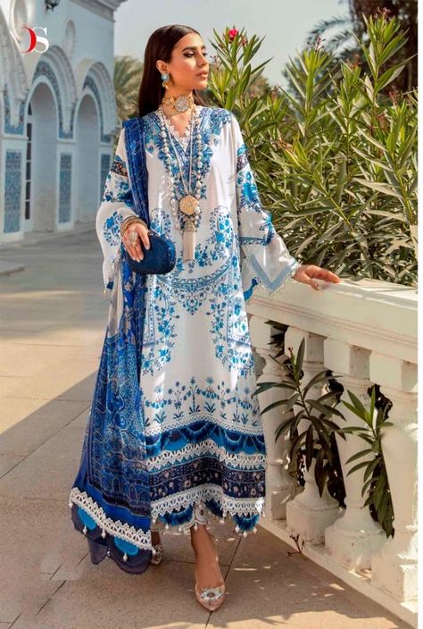 Pakistan Street, Pakistani Suits Online, Pakistani Dresses Online, Pakistani Suit, Pakistani Designer Suits, Gaun Fashion, Sana Safinaz, Pakistani Fancy Dresses, Beautiful Pakistani Dresses