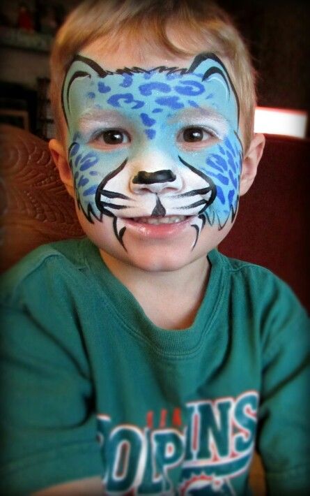 Snow Leopard Face Paint, Leopard Face Paint, Makeup Faces, Face Painting Inspiration, Leopard Face, Kids Makeup, Fantasy Makeup, Facepaint, Snow Leopard