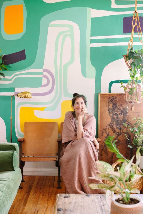 Maximalist Mural-Filled California House Tour | Apartment Therapy Maximalist Mural, Backyard Mural, Mural Leaves, Diy Murals, House Mural, Colourful Bedroom, Kensington House, Wall Murals Diy, Diy Mural