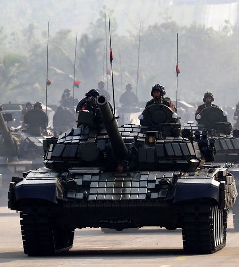 T-72S - Myanmar Army Myanmar Army, Shwedagon Pagoda, T 72, Main Battle Tank, Soviet Tank, Helicopter Pilots, Body Reference Poses, Battle Tank, Armored Vehicles