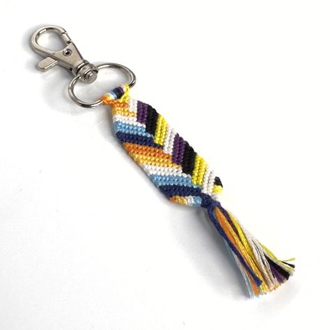 Non binary  and aroace flags in one keychain to show your pride. Half and half flags: on the one side is non binary flag and on the other side is aroace flag. Pin it to your keys, bag, trousers, dress, pencil case etc. Perfect merch to pride parade or for coming out gift to you friend. Made of embroidery floss 100% cotton and metal clip hook. Can be made in any two LGBTQ+ pride flags combo. Size: Lenght: 12 cm (4.72 in) including clip hook. Width: 1.5 cm (0.60 in) Origin country for this bracele Aroace Accessories, Decorated Backpack, Lgbtq Pride Flags, Aroace Flag, Pride Keychain, Non Binary Flag, Non Binary Pride, Non Binary People, Pusheen Cat