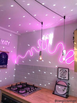 Neon Cuttable Strip Lights – Luxandluxy Wall Lights Led, Wall Design With Led Lights, Wavy Led Lights Bedroom, Light Strip Wall Design, Wavy Neon Light, Neon Lights Wall, Neon Ideas Decoration, Led On Wall, Led Light Art Bedroom